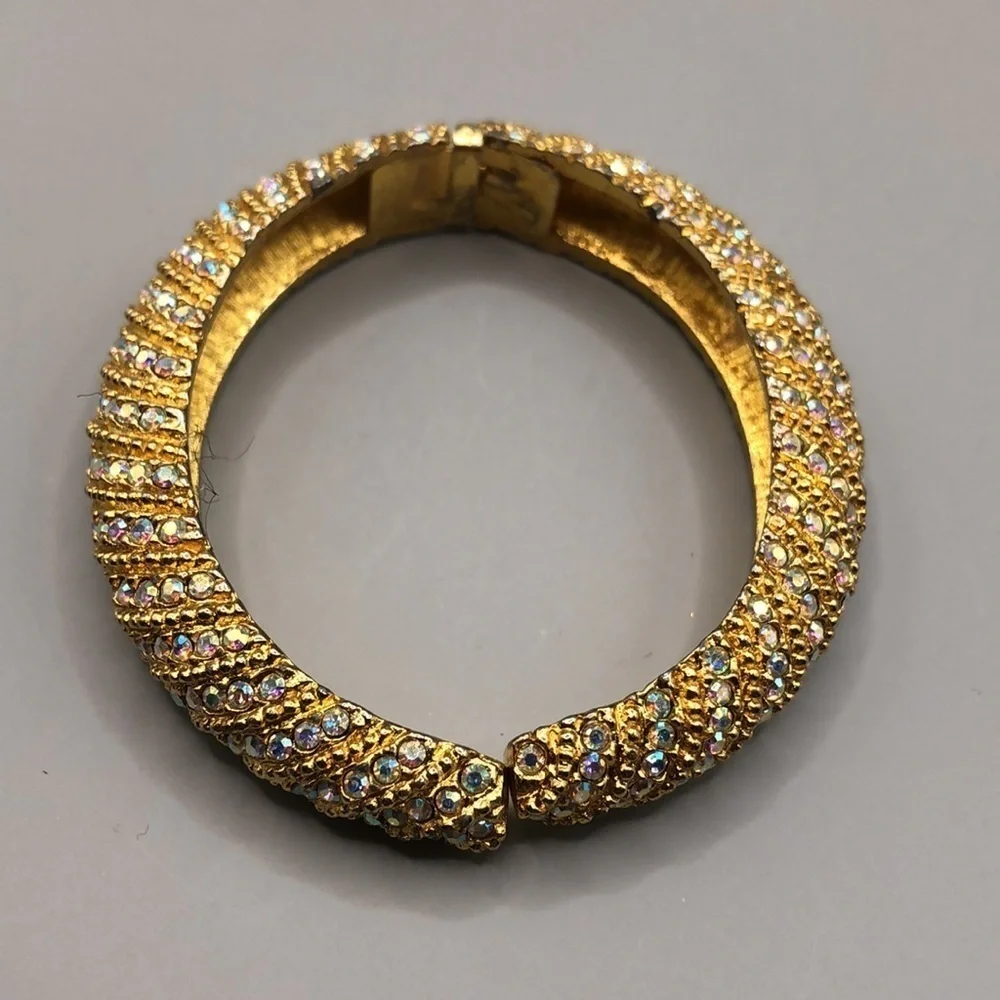Vintage dazzling AB statement bracelet clamper/hinge small wrist.